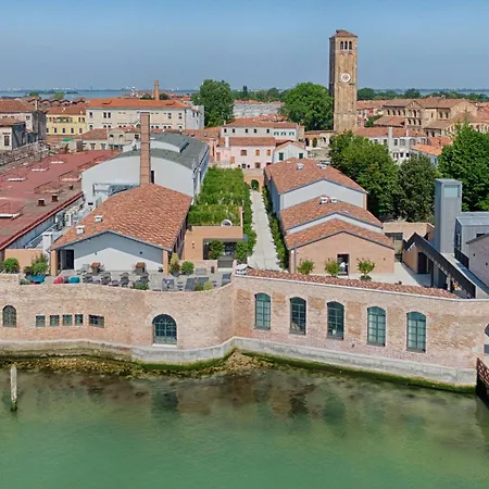 NH Collection Murano Villa-2